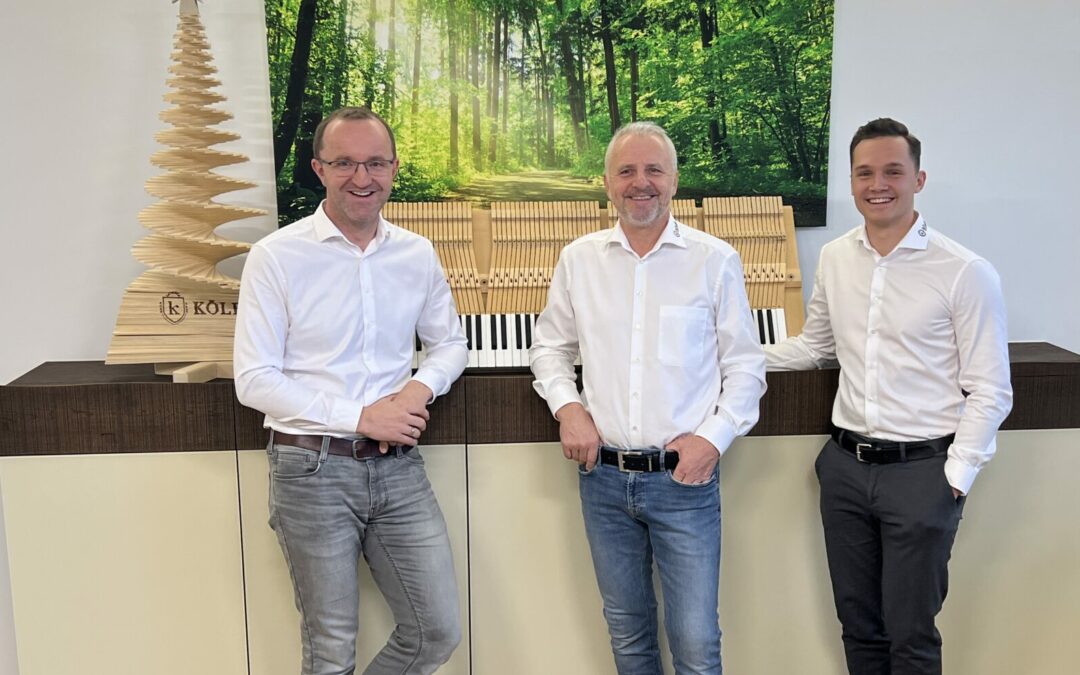 Curtain up for our management trio